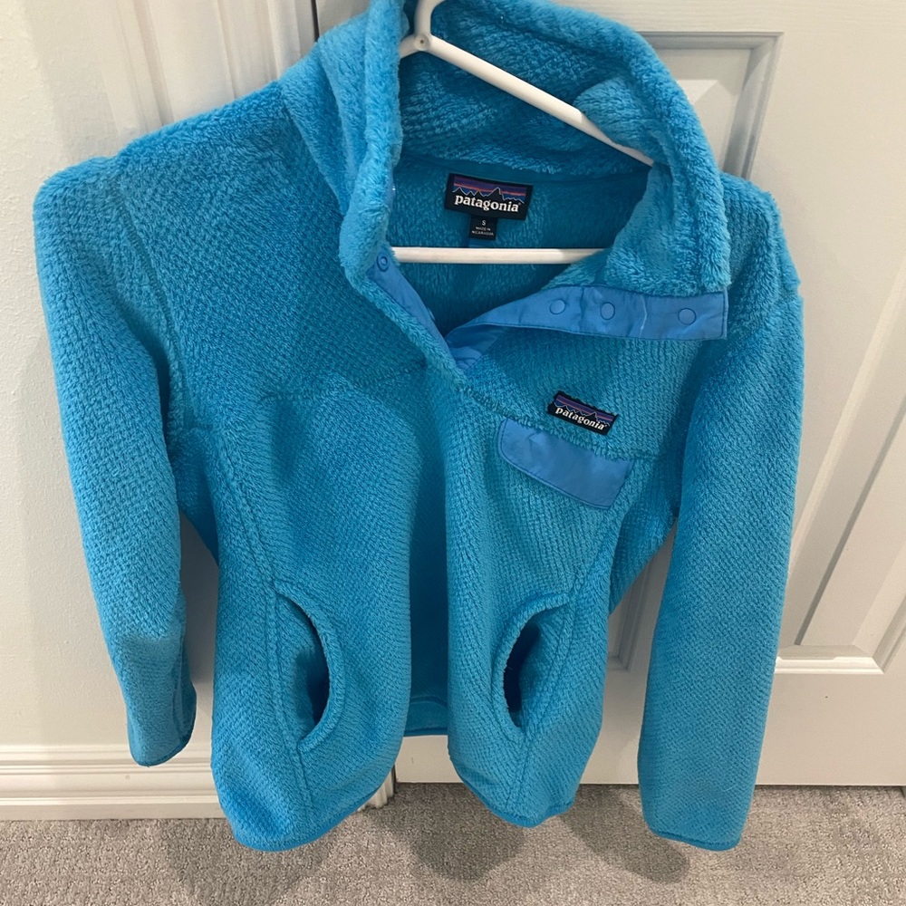Patagonia women sweatshirt